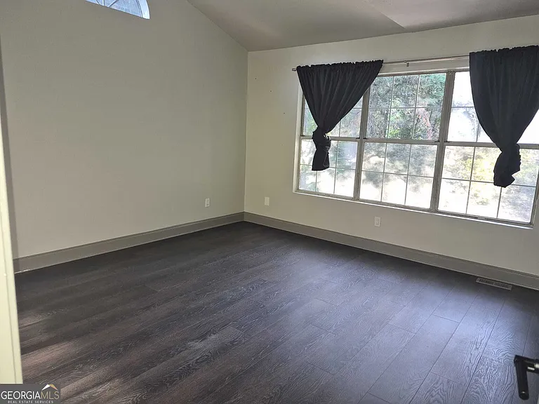1020 Hampton Hill Ct — Photo 22