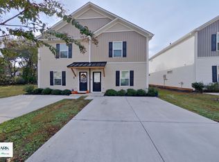 316 Noble Ln, Pendleton, SC 29670