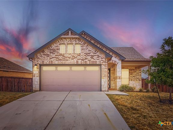 2nd image of 644 Peace Pipe Way