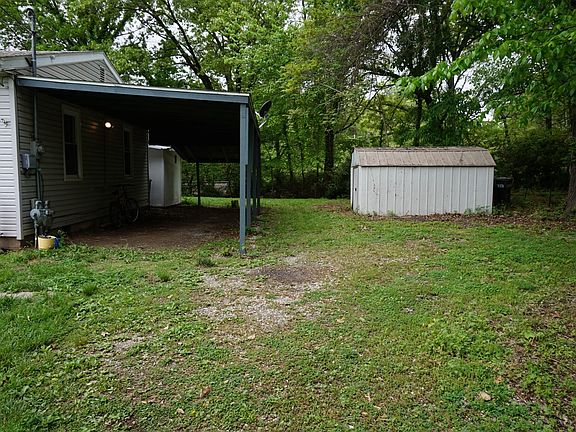 2nd image of 2430 La Salle Dr