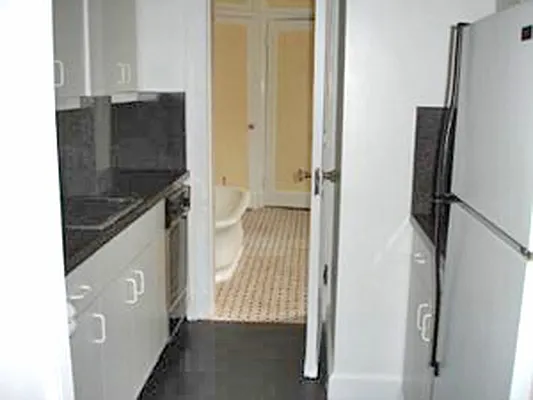 Rented by Corcoran | media 23