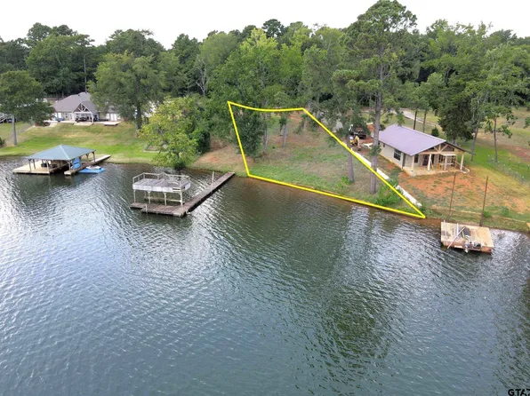 2432 Lake Park Ln, Jacksonville, TX 75766