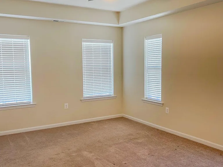 45722 Bethfield Way — Photo 7