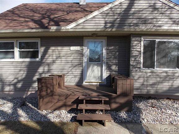 5th image of 504 Cairns St