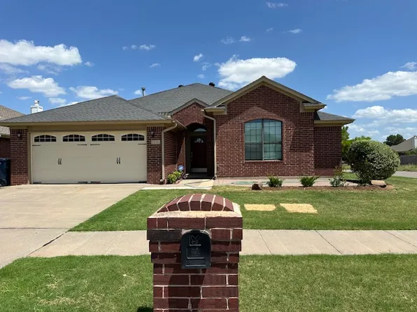 10212 Biscay Ct, Oklahoma City, OK 73159