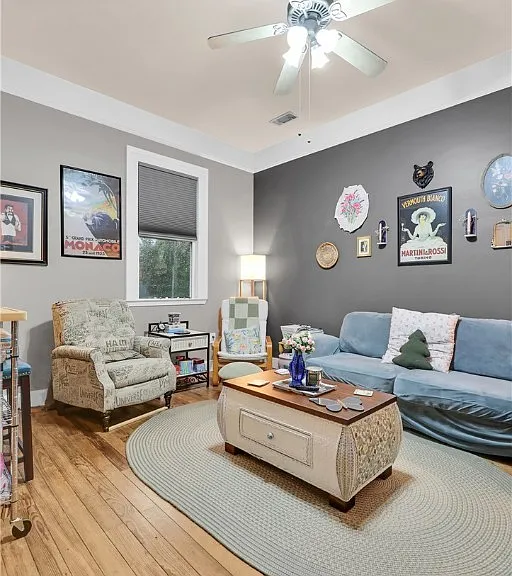 309 E Duffy St — Photo 13