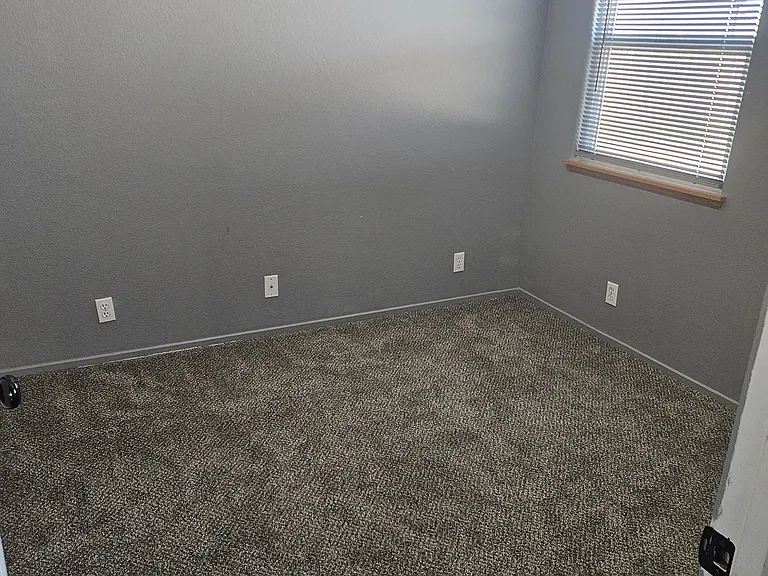 1232 S Yorktown St — Photo 18