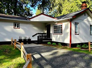 16582 Delate Rd NE, Poulsbo, WA 98370