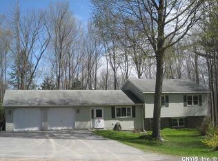 72 Dutchess Ln, Fulton, NY 13069