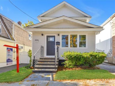 86-52 261st Street, Floral Park, NY, 11001