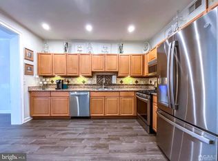 100 Forest Dr, Piscataway, NJ 08854