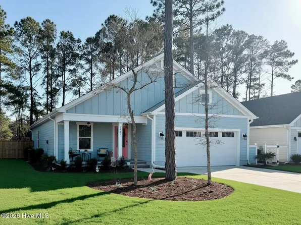 2487 Lake Ridge Drive, Southport, NC 28461