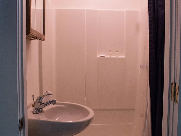 210 Williams St #3 — Photo 8