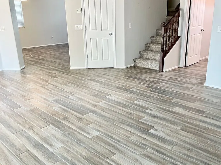 9820 W Pioneer St — Photo 15