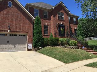 2404 Sungale Pl, Lexington, KY 40513