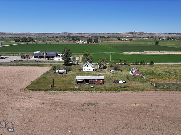 5th image of 924 W I Rd