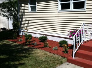 53 Birkdale Rd, Cheektowaga, NY 14225