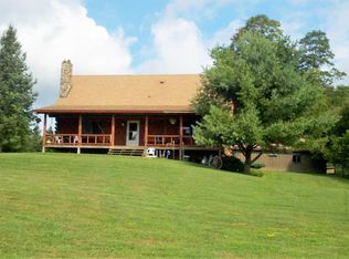 1036 North Rd, Tully, NY 13159