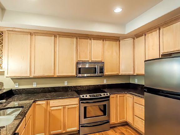 3rd image of 23 Eagan St