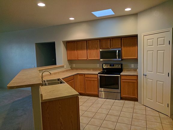 4th image of 9018 E Spanyard Ct Unit 1