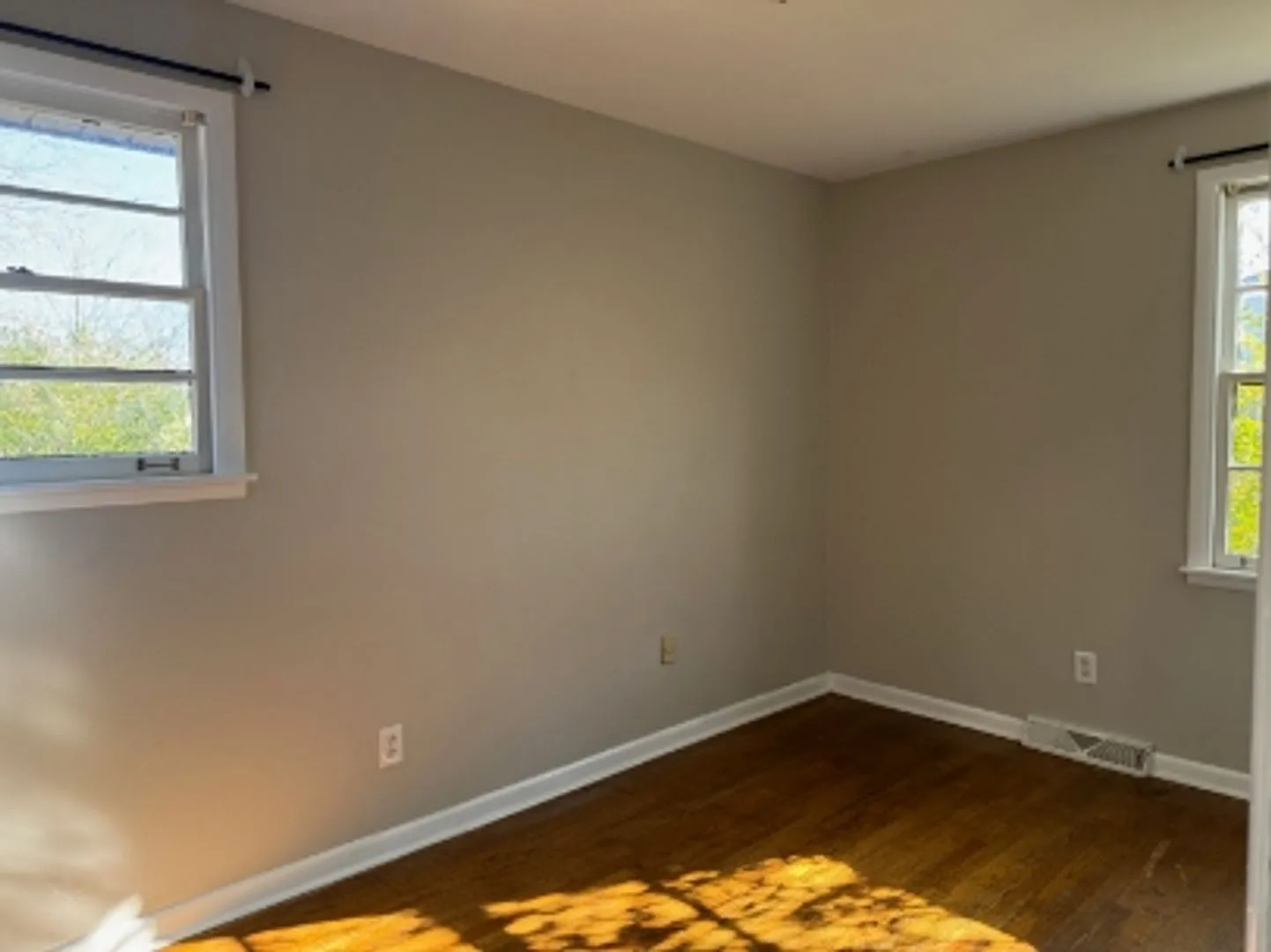 6128 Sandia Boulevard Northwest — Photo 4