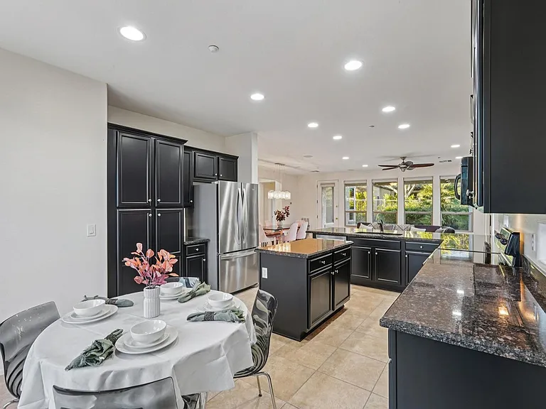 12600 W Rosewood Ln — Photo 14