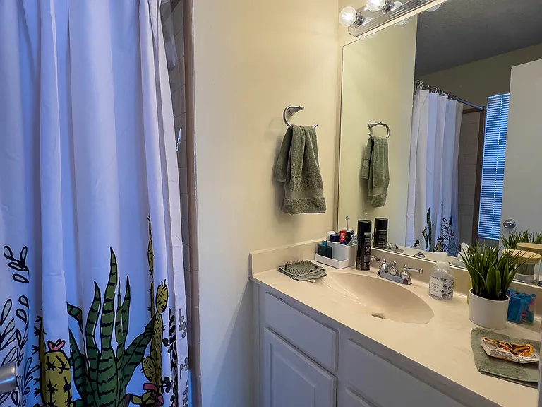 2216 San Gabriel St #308 — Photo 4