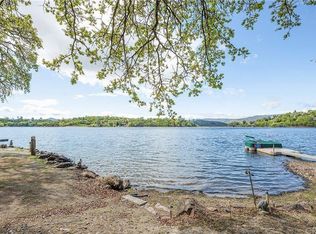 18757 N Shore Dr, Hidden Valley Lake, CA 95467