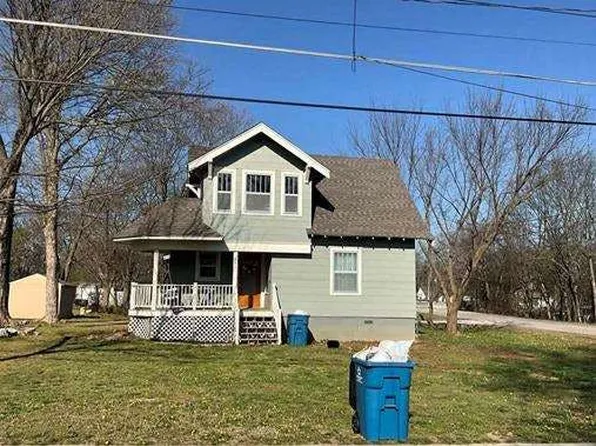 601 Orner St, Carthage, MO 64836