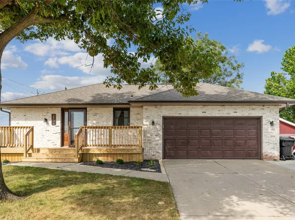124 Lynwood Dr, Huxley, IA 50124
