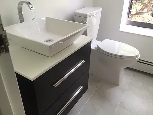 Rented by Mann Maurice A | media 7