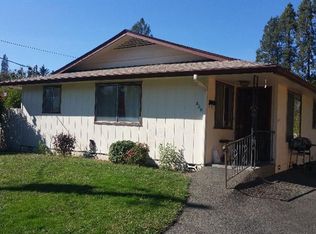 410 SW J St, Grants Pass, OR 97526