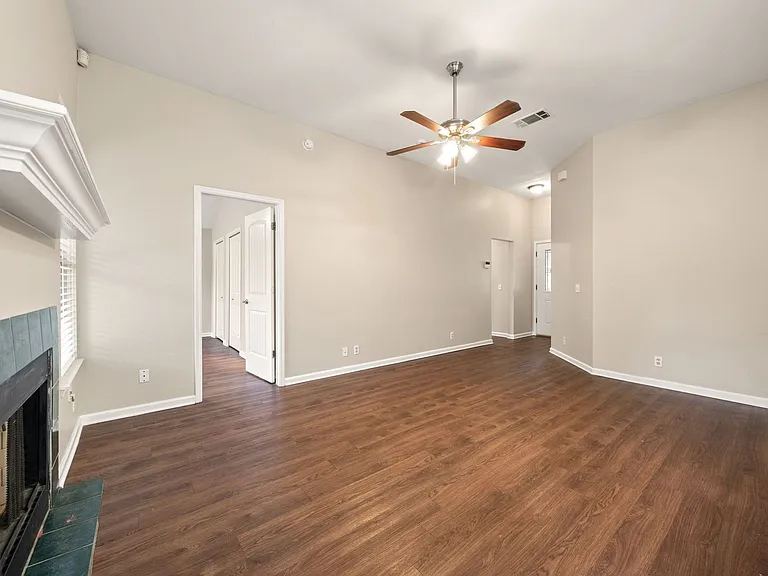 4904 Gnarled Oak Cv — Photo 8