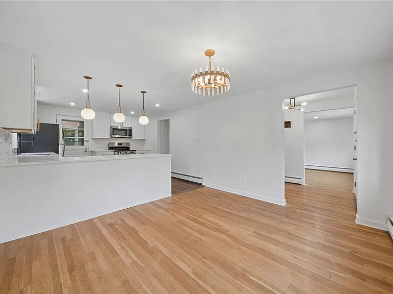 307 Roup Ave — Photo 9