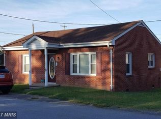 457 Brown St, Strasburg, VA
