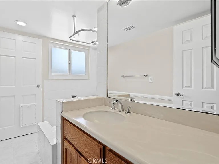 2932 Bostonian Dr — Photo 21