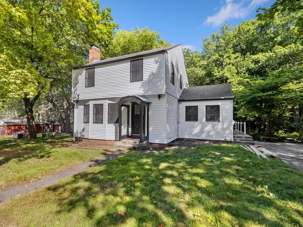 110 Gill Street, Auburn, ME 04210