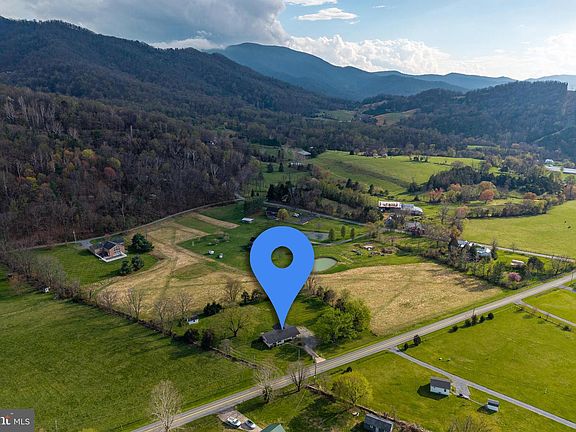 2nd image of 4881 Ida Rd