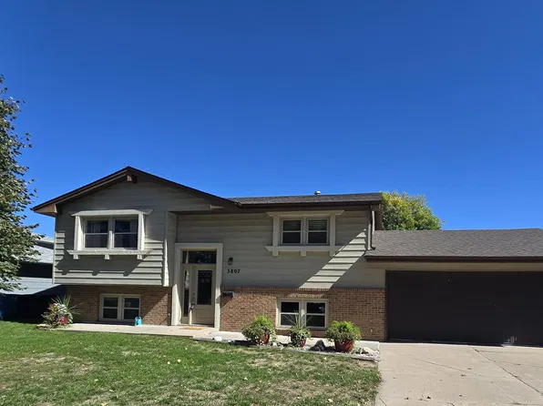 3807 L Ave, Kearney, NE 68847