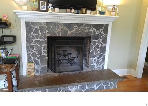 LR wood burning FPl, for cozy winter evenings