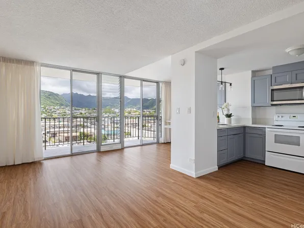 2121 Algaroba St APT 802, Honolulu, HI 96826