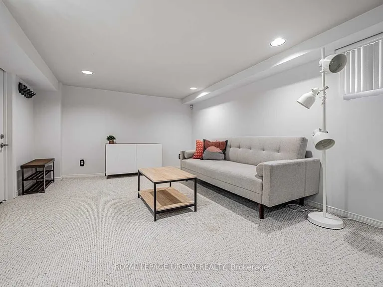 377 Mortimer Ave #BASEMENT — Photo 4