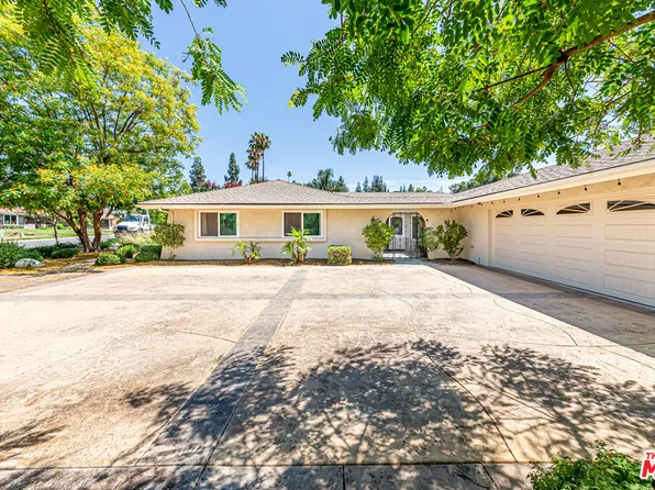 1195 Via Pintada, Riverside, CA 92507