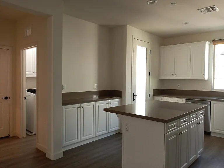 16192 Veridian Cir — Photo 9