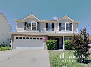 1334 E Nir Shreibman Blvd, La Vergne, TN 37086