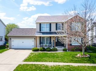 22 Long Cove Ct, Bloomington, IL
