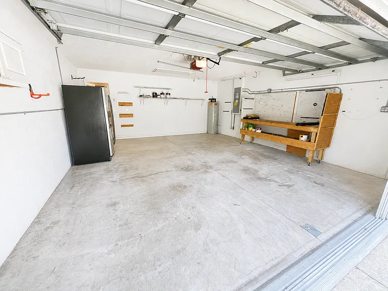 14244 Mulkerin Dr — Photo 34