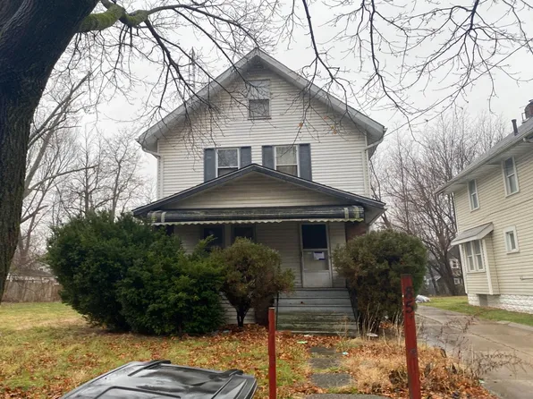 856 Wall St, Akron, OH 44310