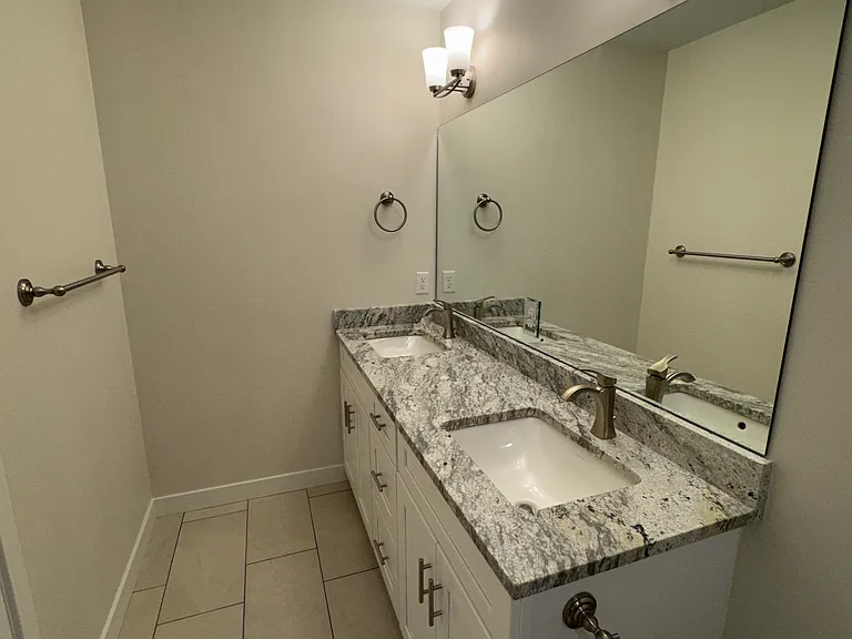 613 Chimney Rock Ln #C — Photo 11