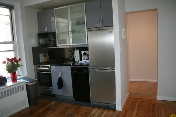 Rented by Citi Habitats | media 12